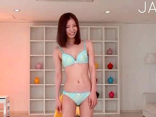 Finger-fucking hairy love tunnel of voluptuous Asian teen in Tokyo XXX.